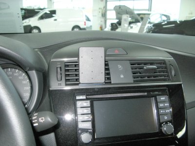Mobilholder Nissan Pulsar fra 2014-