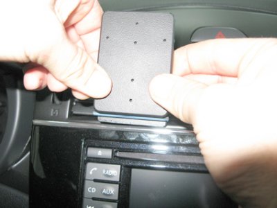 Mobilholder Nissan Pulsar fra modelår 2014-