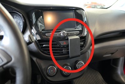 Mobilholder Opel Karl fra 2015-