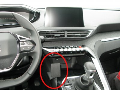 Mobilholder Peugeot 5008 fra modelår 2017-