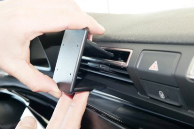 Mobilholder Peugeot 508 fra modelår 2019-