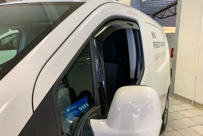 Vindafviser Peugeot Partner fra 2019-