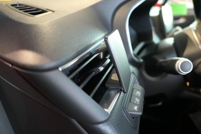 Mobilholder Renault Clio fra modelår 2020-