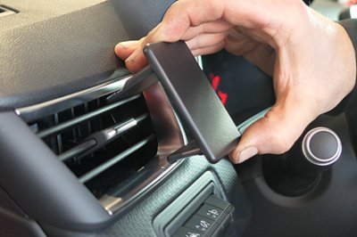 Mobilholder Renault Clio fra modelår 2020 og fremefter