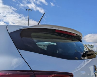 Tagvinge V1 til Mitsubishi Colt fra 2024- | Sportsligt design til bagklap