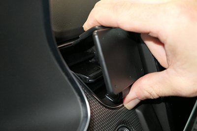 Montering af Mobilholder Renault Arkana fra 2021-