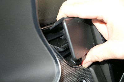 Montering af Mobilholder Renault Arkana fra modelår 2021-