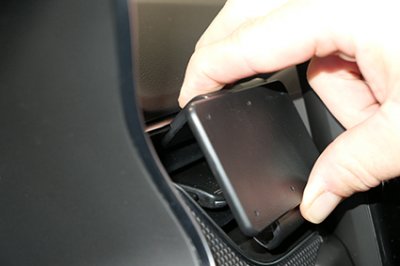 Montering af Mobilholder Renault Arkana fra modelår 2021- og fremefter