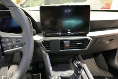 Mobilholder til Seat Leon fra 2020-