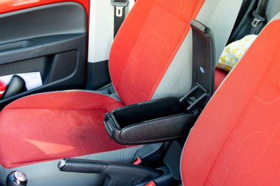 Armlæn i imiteret læder til Volkswagen Up fra 2011-2022