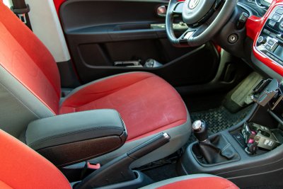 Armlæn Up (VW) fra 2011-