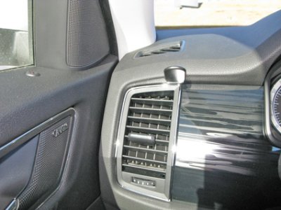 Mobilholder Skoda Kodiaq fra år 2017-2023