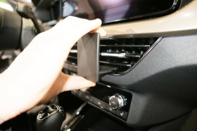 Mobilholder Skoda Kamiq fra modelår 2020-