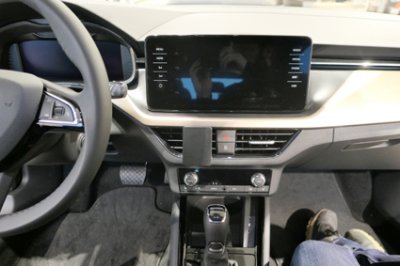 Mobilholder Skoda Kamiq fra 2020- og fremefter