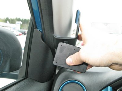 Mobilholder Suzuki Vitara fra 2015- og fremefter