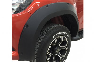 Skærmbredder Safari til Toyota Hilux 2016-