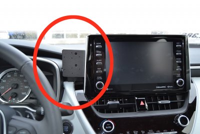Mobilholder Toyota Corolla fra 2019- og fremefter