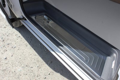 Indgangsbeskyttelse i rustfrit stål til Volkswagen Transporter T6.1 fra 2020-2024