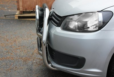Frontbøjle i rustfrit stål til Volkswagen Caddy 2004-2010