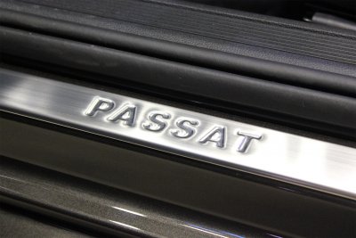 Indgangsbeskyttelse i rustfrit stål til Volkswagen Passat fra 2005-2014
