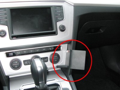 Mobilholder Volkswagen Arteon fra modelår 2017-2020