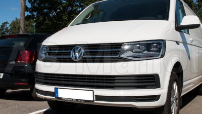 Overgrill i rustfrit stål til VW T6 fra 2016-2019 med malet kofanger