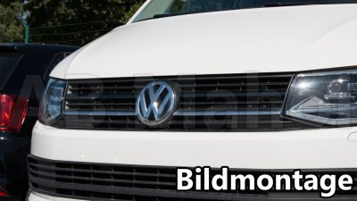 Øvre grill i rustfrit stål (Gun Metal Black) til VW T6 2016-2019 med malet kofanger