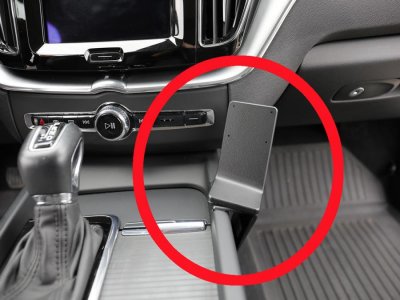 Mobilholder Volvo S60 fra 2019-2024