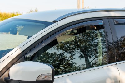 Vindafviser foran til Volvo XC60