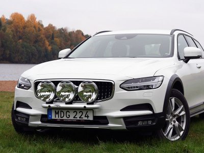 Ekstra lygtebeslag i aluminium til Volvo S/V90 fra 2016-