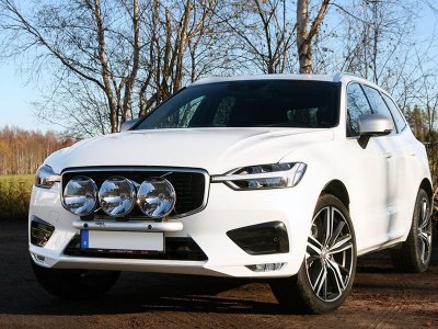 Ekstra lygtebeslag i aluminium til Volvo XC60 fra 2018-