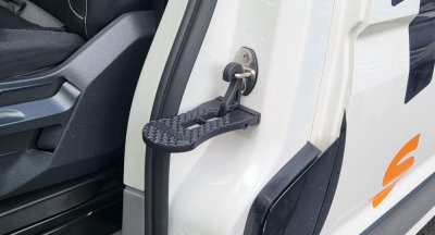 Dørtrin til bilen - nem adgang til taget
