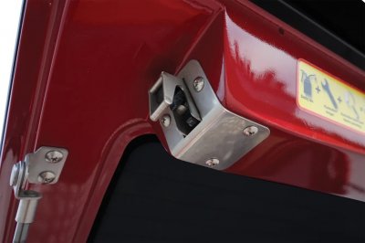 Ladkassekappe Alpha CMX til Toyota Hilux fra 2016-2021