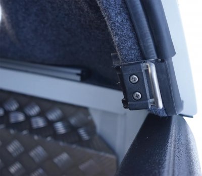 Ladkassekappe Alpha CMX til Toyota Hilux (Double Cab) fra 2021-