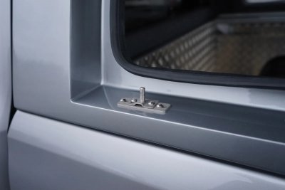 Ladkassekappe Alpha CMX til Toyota Hilux (X-Cab) fra 2021-.