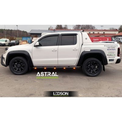 Astral LED-positionslys | Easy Fit | E-mærket, flad/rørmontering | 12-24V