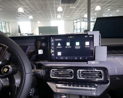 Monteringsbeslag (Basisdel) til mobilholder til Nissan Micra fra 2025-