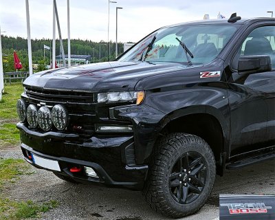 Ekstralygtebeslag til 4 ekstralygter til Chevrolet Silverado 2019-2022 | Qpax
