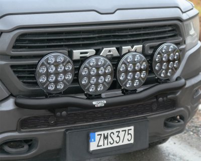 Ekstralysbeslag til 4 ekstralys til Dodge RAM 1500 fra 2019-2024 | Qpax