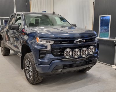 Ekstralygtebeslag til 4 ekstralygter til Chevrolet Silverado fra 2023- | Qpax