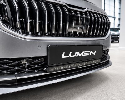 LED-lysbjælkepakke til Skoda Superb fra 2024- | Lumen Helios CS20 Slim