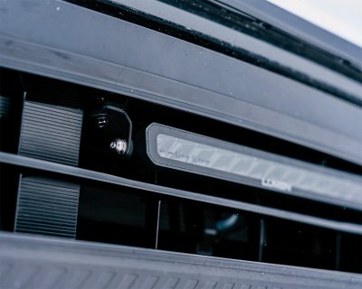 LED-lysbjælkepakke Lumen Helios Performance S15 til Suzuki E Vitara fra 2025- | 16.048 lumen