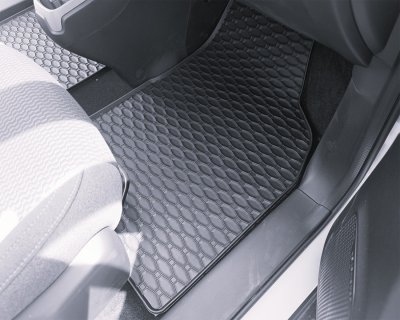 Gummimåtter til Leapmotor T03 fra 2020-