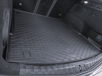 Bagagerumsbakke Alfa Romeo Stelvio fra 2017 og nyere