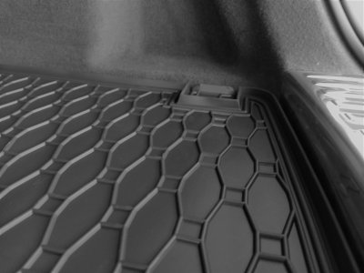 Bagagerumsbakke til Audi Q8 fra 2018-