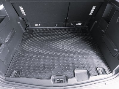 Bagagerumsbakke Ford Tourneo Courier fra 2023-