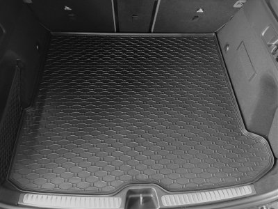 Bagagerumsbakke Mercedes GLC fra år 2023-