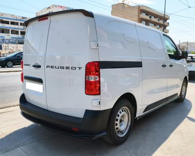 Bagspoiler splitter Toyota Proace Verso 2016-