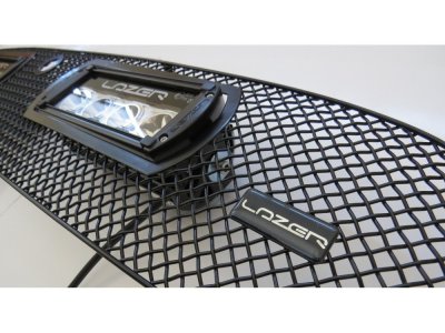 Centergrill inkl. 2 Lazer ST-4 til Ford Transit Custom 2013-
