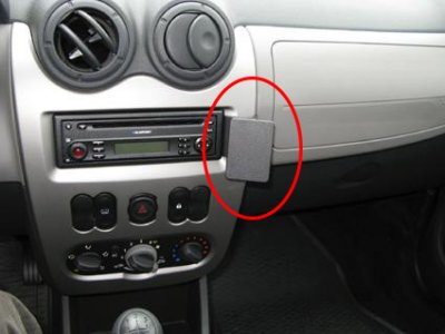 Mobilholder til Dacia Sandero 2008-2012